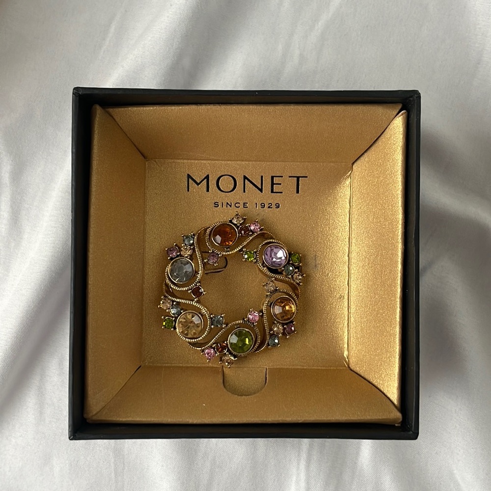 Monet pin brooch